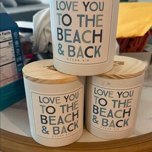 White and Tan Candle Set